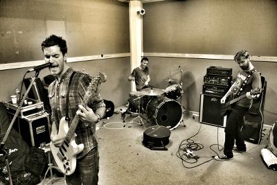 Morgendagens helter: Högestöls og The Funeral Youth